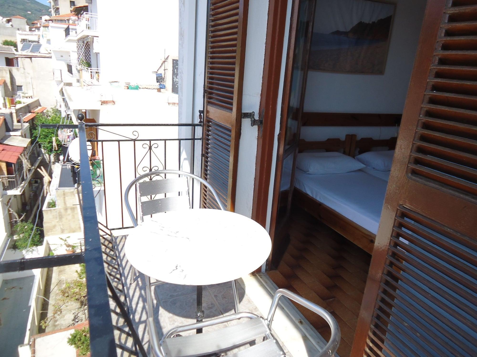 Pension Margarita Skiathos by Eksteriør billede