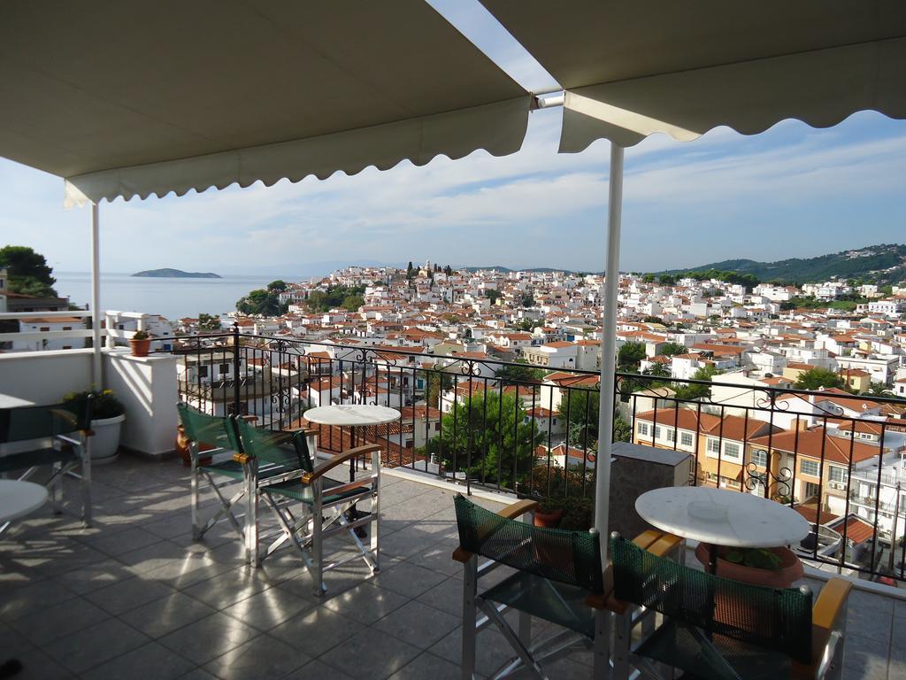 Pension Margarita Skiathos by Eksteriør billede